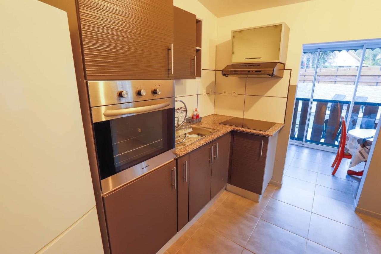 Villa L'avocat avec piscine chauffée et jacuzzi Le Tampon Exterior foto