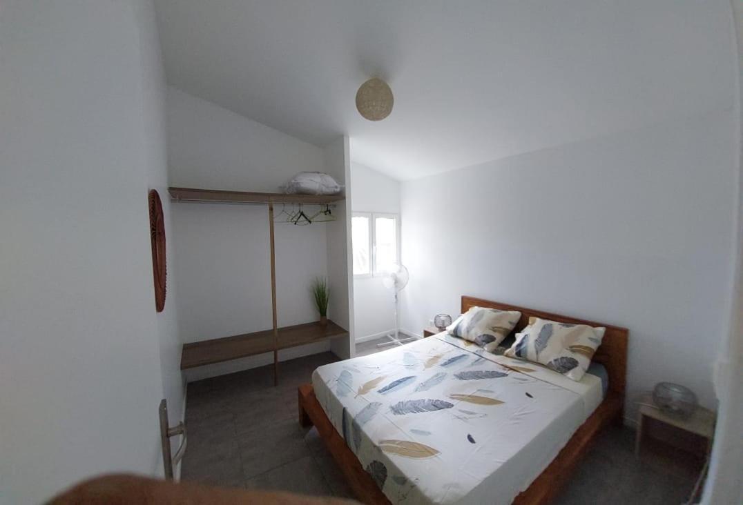 Villa L'avocat avec piscine chauffée et jacuzzi Le Tampon Exterior foto